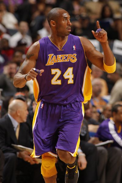 三是持球试 三是持球试